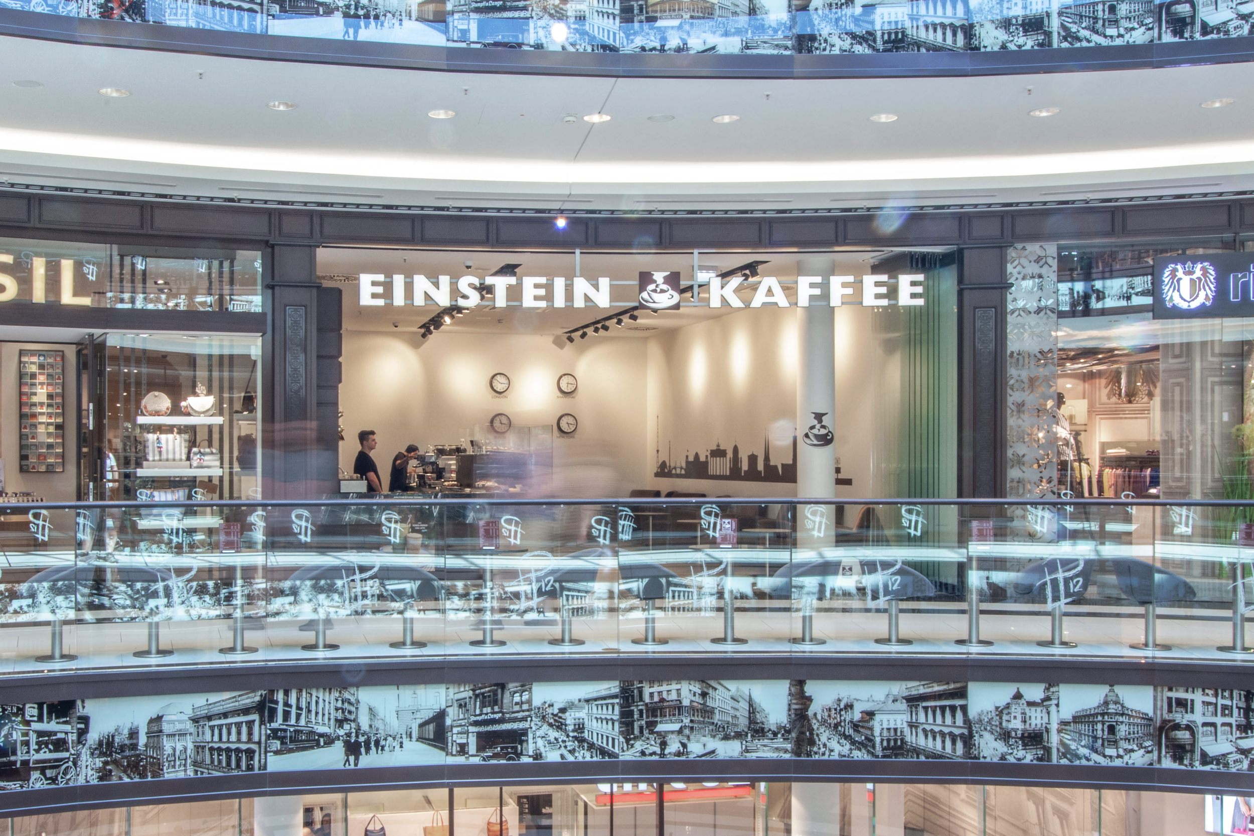 Einstein Kaffee at the Mall of Berlin