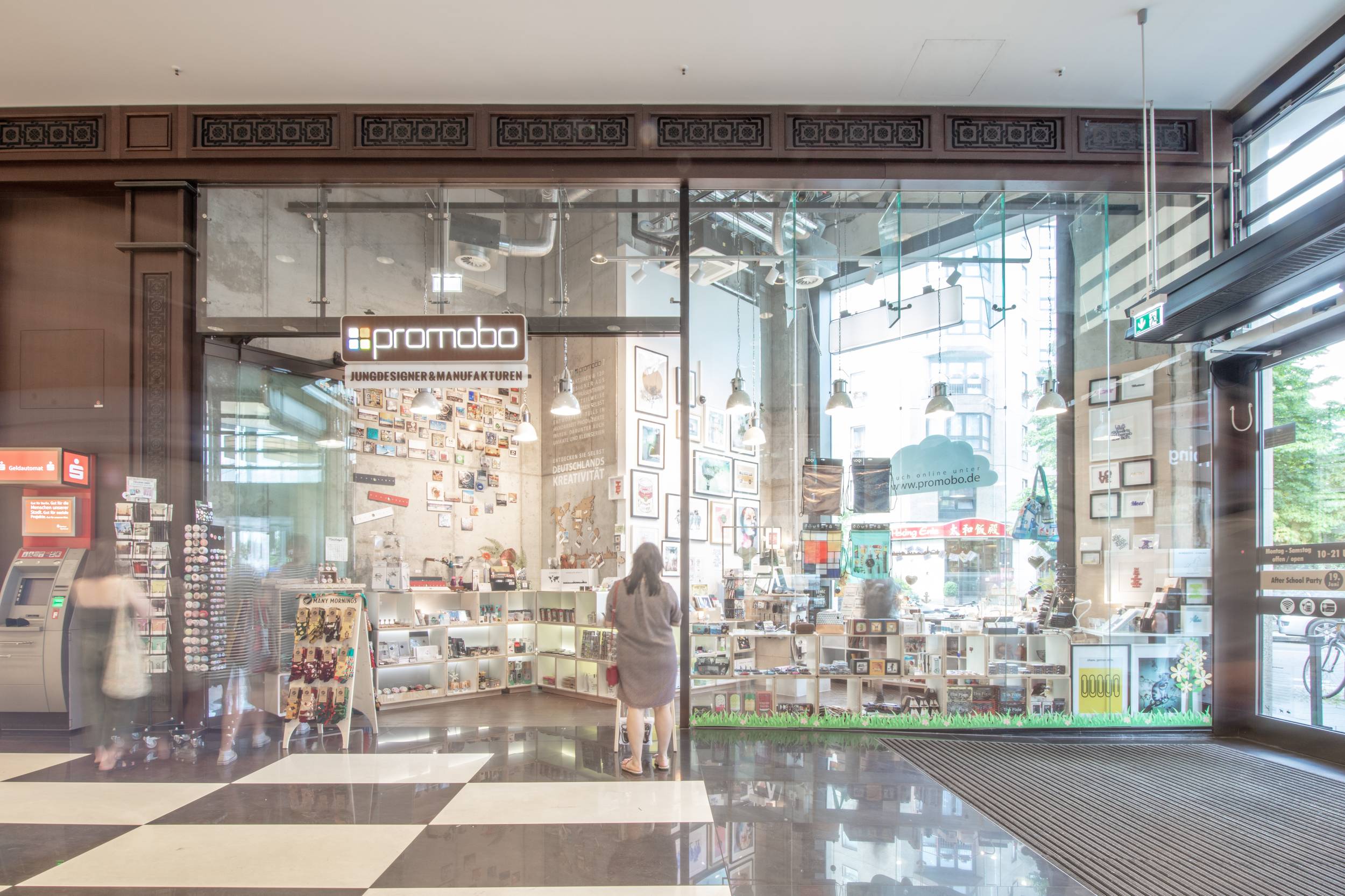 Promobo at the Mall of Berlin